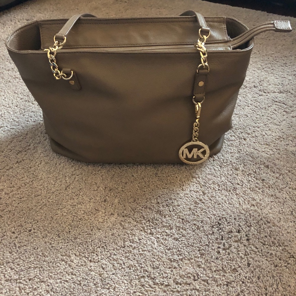 Michael Kors purse
